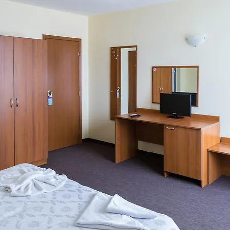 Hotel Sandor 2*