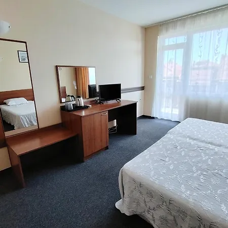 Sandor Hotel 2*